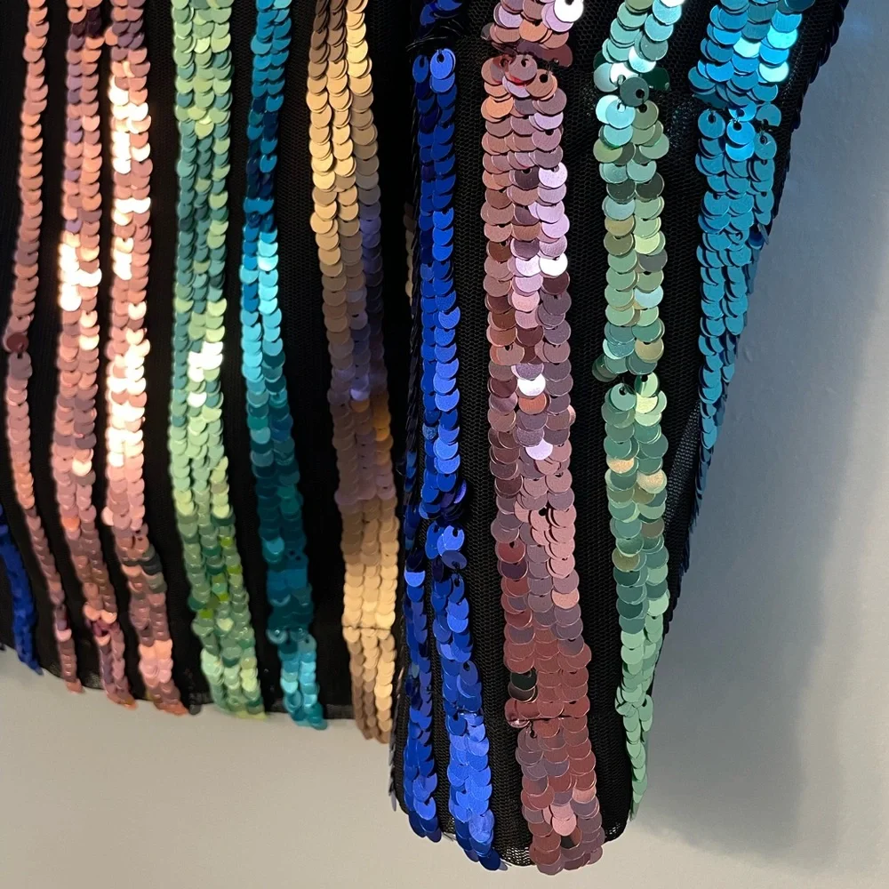 Topshop EUC Women’s Sequin Multicolor Cropped Tank Top Size 2 - Picture 3 of 6